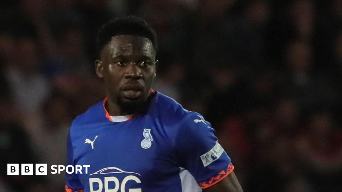 Fondop&#39;s wall-mounted motivation to take Oldham up